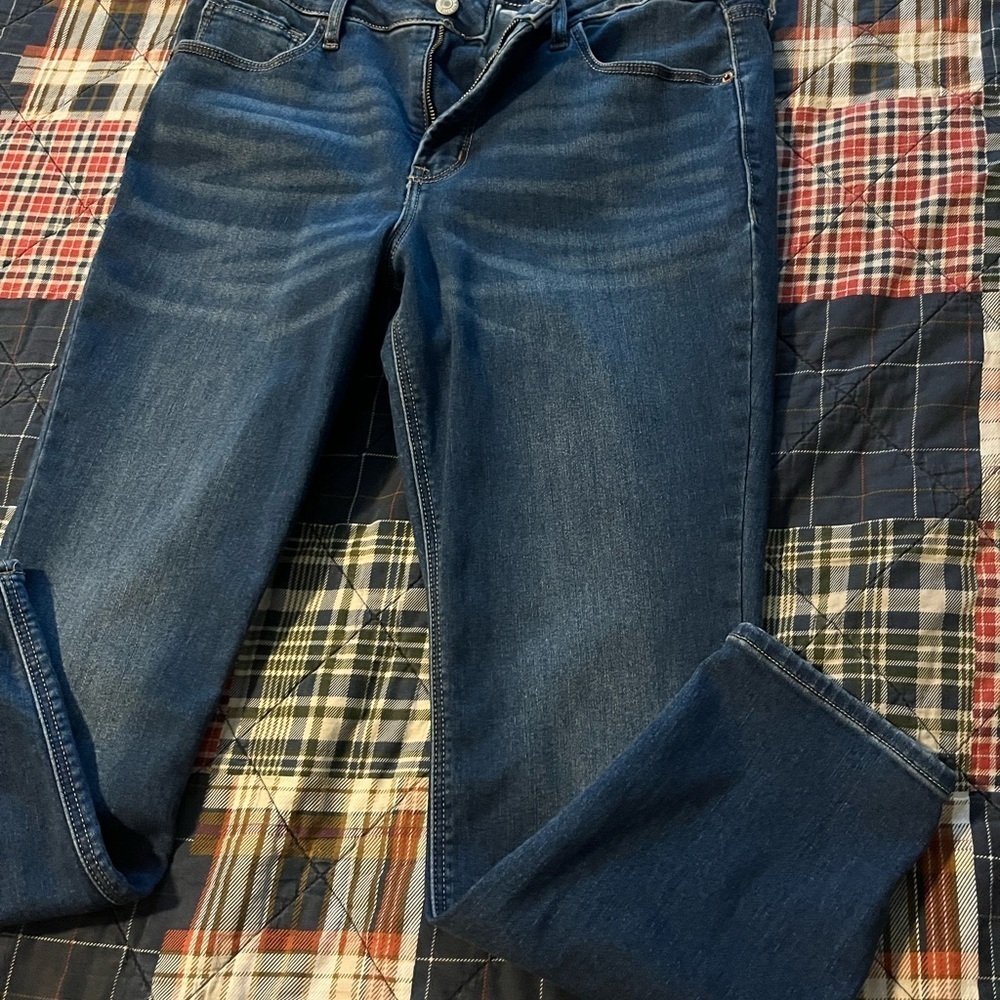 Old Navy Rockstar Super Skinny Jeans - Picture 4 of 8